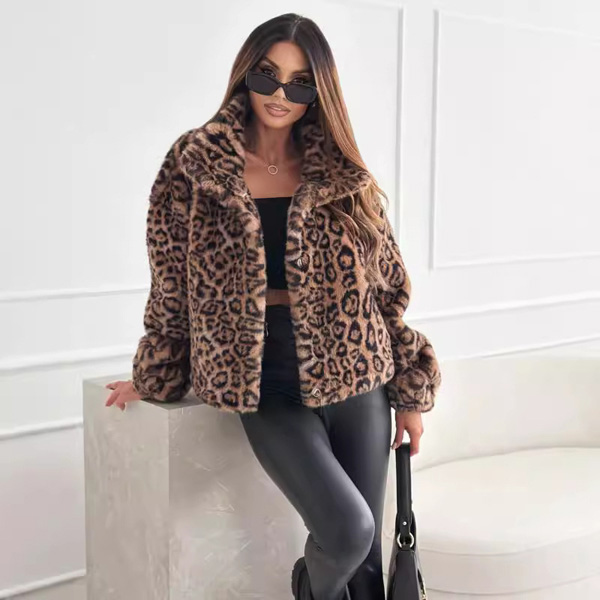 Leopard Print Lapel Fashionable Fur Short Coat For Women