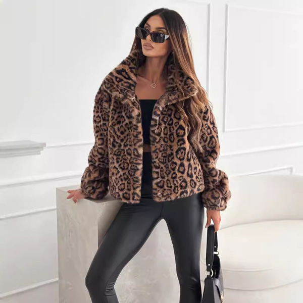 Leopard Print Lapel Fashionable Fur Short Coat For Women