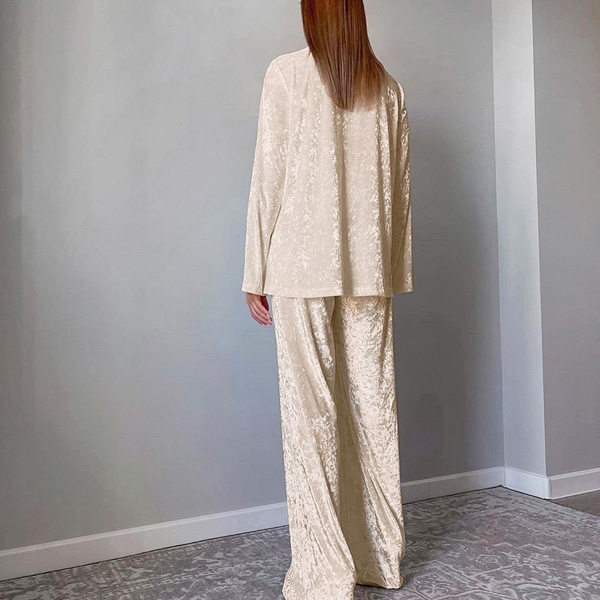 Long Sleeve Long Pants Two Piece Velvet Loungewear Pajama Set