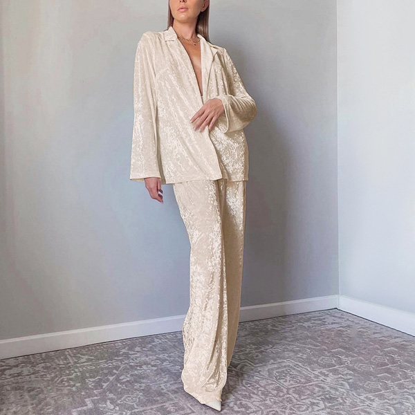 Long Sleeve Long Pants Two Piece Velvet Loungewear Pajama Set
