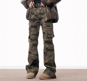 Straight Leg Camouflage Multi-pocket Jeans