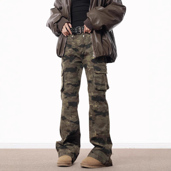 Straight Leg Camouflage Multi-pocket Jeans