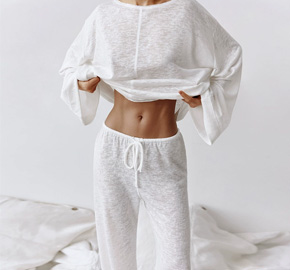 Knitted White Round Neck Long Sleeve Pajamas Long Pants Set Soft Homewear Women